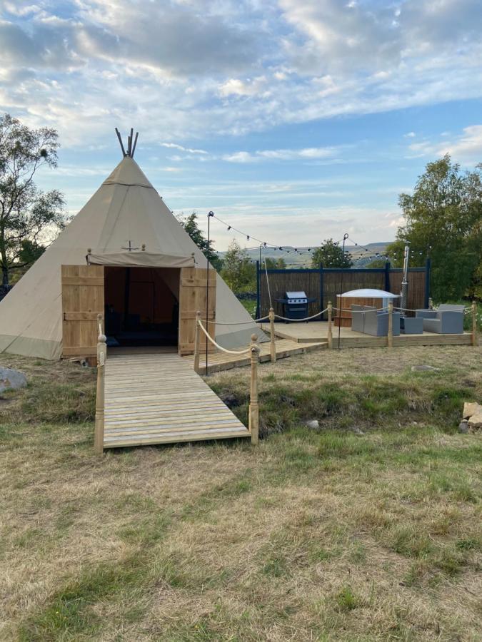 Luxury Glamping Tipi In Hope Valley Hotel Grindleford Bridge Exterior photo